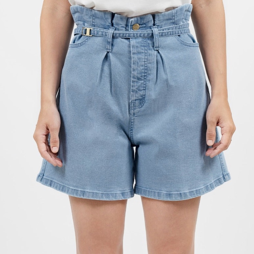 1 PEOPLE Montana Blue Sky Denim Shorts Size Small NWT